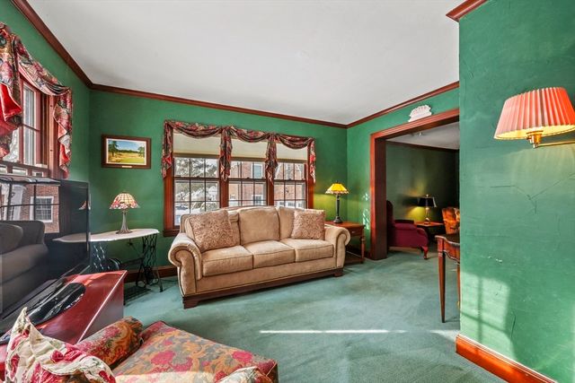 58 Englewood Road, Longmeadow, MA 01106