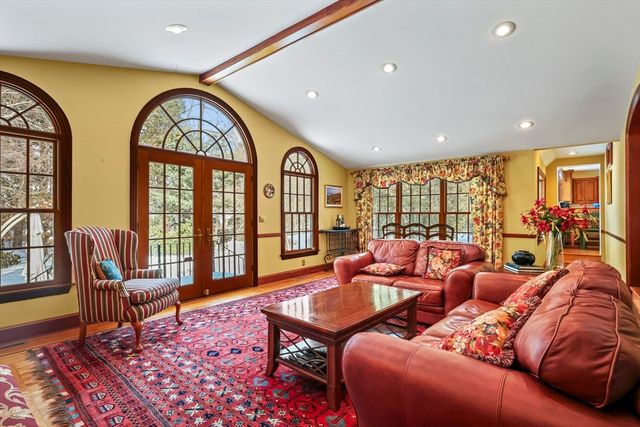 58 Englewood Road, Longmeadow, MA 01106