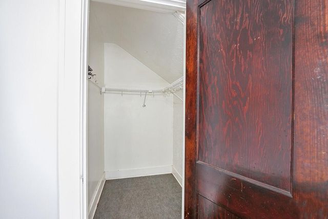 1000 Oakdale Street, Grand Rapids, MI 49507