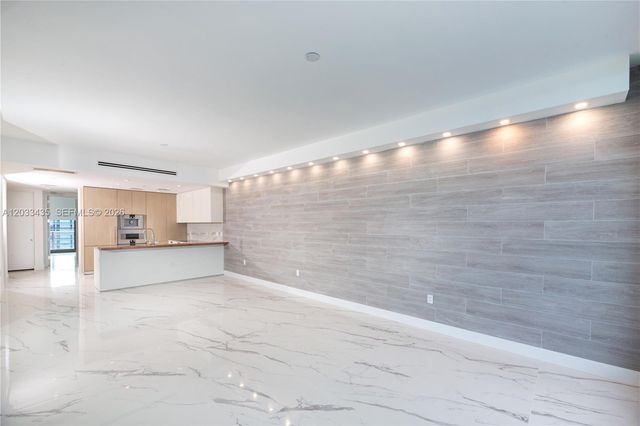 15701 Collins Avenue 1403, Sunny Isles Beach, FL 33160