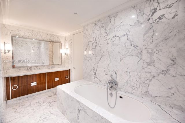 15701 Collins Avenue 1403, Sunny Isles Beach, FL 33160
