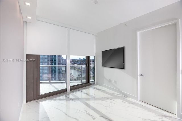 15701 Collins Avenue 1403, Sunny Isles Beach, FL 33160