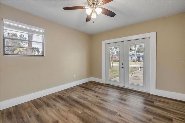 2015 INDIA PALM DRIVE, Edgewater, FL 32141