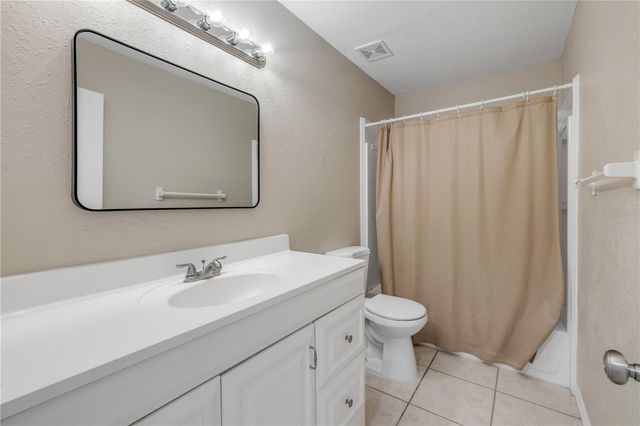 2015 INDIA PALM DRIVE, Edgewater, FL 32141