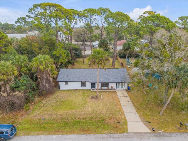 2015 INDIA PALM DRIVE, Edgewater, FL 32141