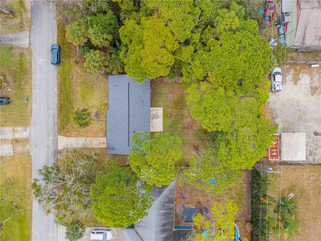 2015 INDIA PALM DRIVE, Edgewater, FL 32141