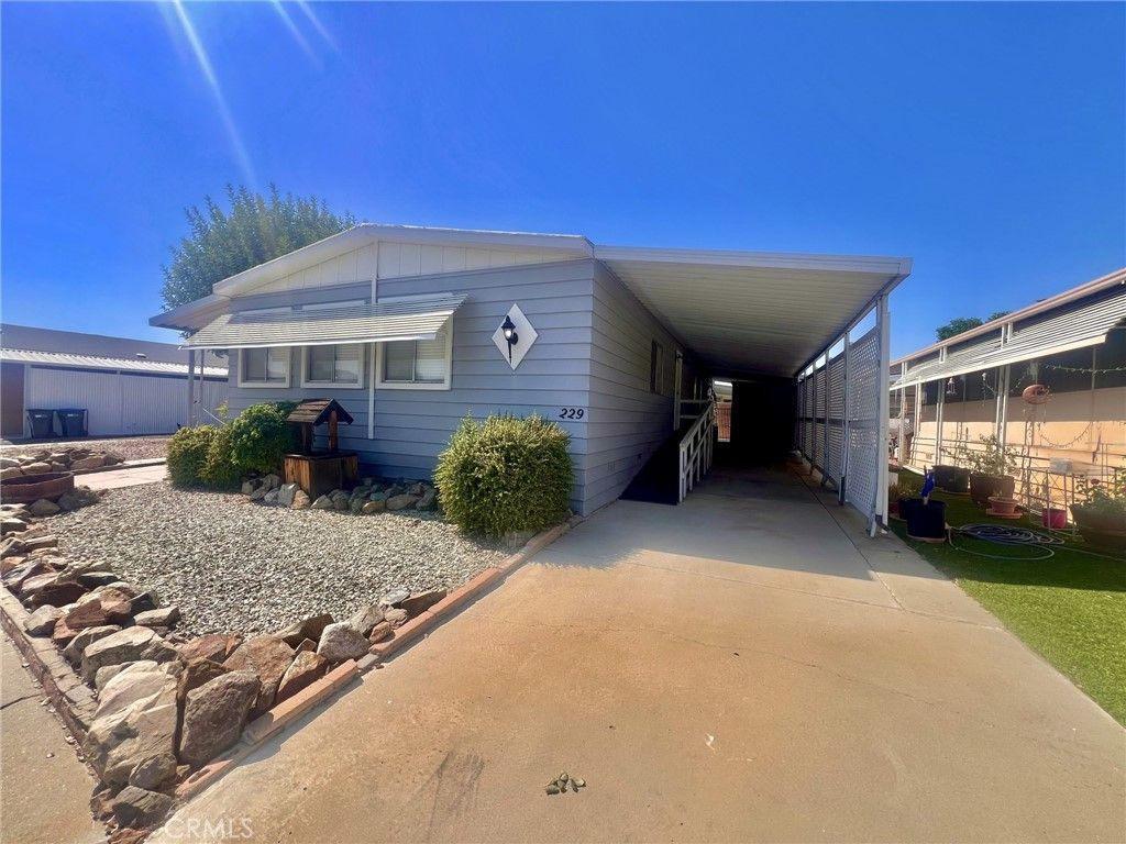 Image 3 of property listing at 27601 Sun City Blvd 229, Menifee, CA 92586