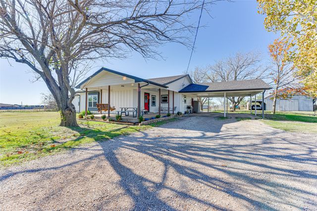 430 Hornik Road, Ennis, TX 75119