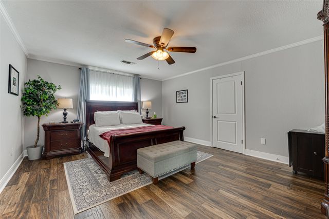 430 Hornik Road, Ennis, TX 75119
