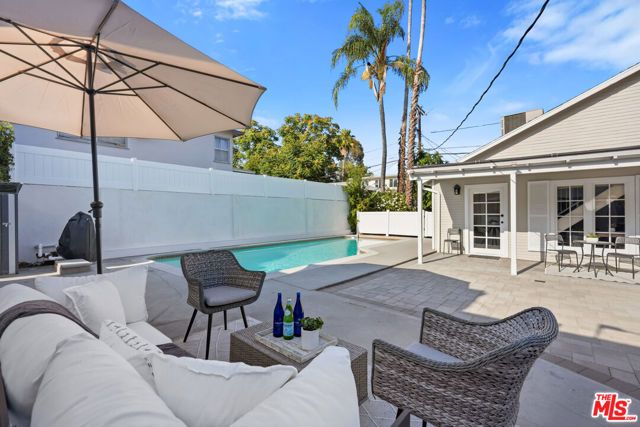5438 Colfax Avenue, Valley Village, CA 91601