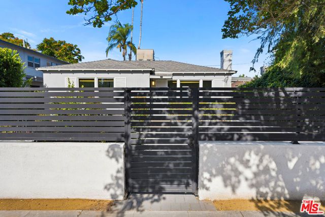 5438 Colfax Avenue, Valley Village, CA 91601