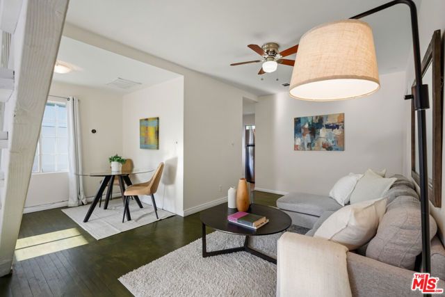 5438 Colfax Avenue, Valley Village, CA 91601