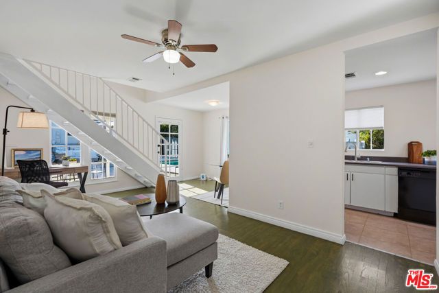 5438 Colfax Avenue, Valley Village, CA 91601