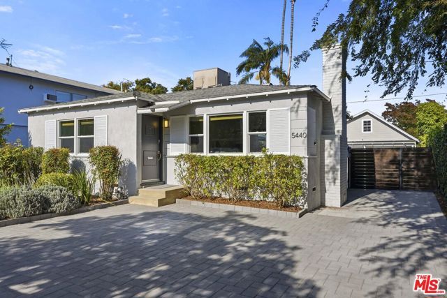 5438 Colfax Avenue, Valley Village, CA 91601