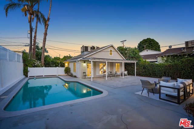 5438 Colfax Avenue, Valley Village, CA 91601
