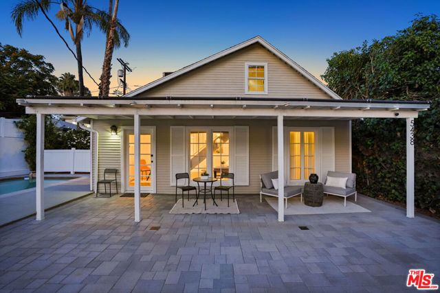5438 Colfax Avenue, Valley Village, CA 91601