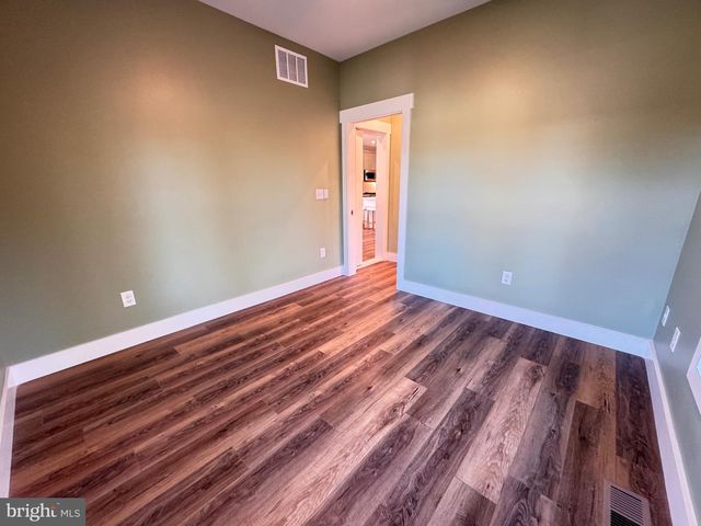 306 SIXTH AVE, Cape May, NJ 08204