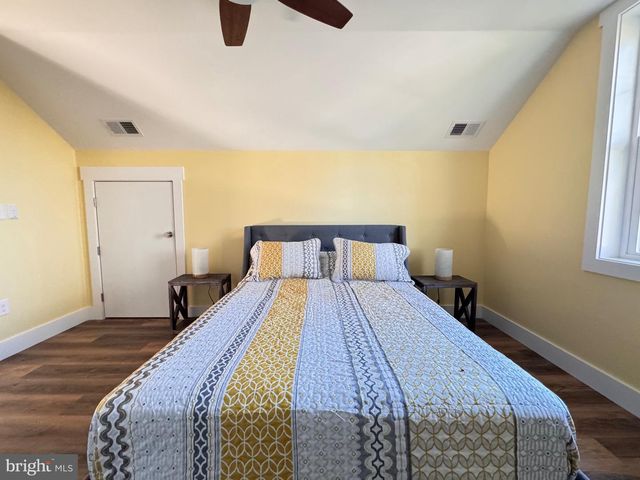 306 SIXTH AVE, Cape May, NJ 08204