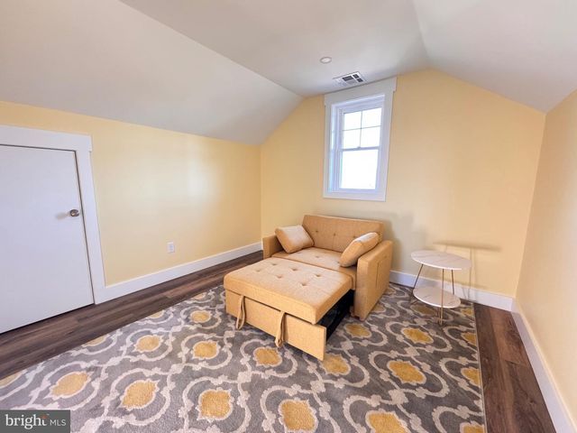 306 SIXTH AVE, Cape May, NJ 08204