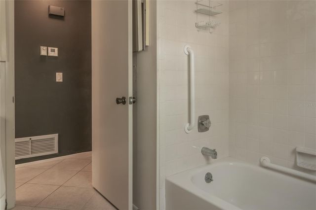 3444 EL RADO COURT 8418, Sarasota, FL 34232