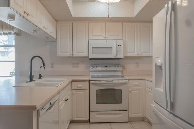 3444 EL RADO COURT 8418, Sarasota, FL 34232