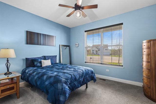 9242 Enstrom Court, Huntley, IL 60142