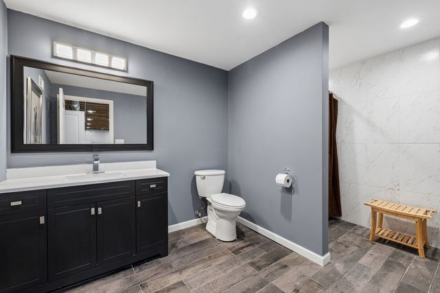 9242 Enstrom Court, Huntley, IL 60142