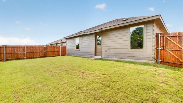 7733 ROYAL FERN Drive, Denton, TX 76259