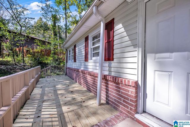 2720 2ND STREET NW, Center Point, AL 35215