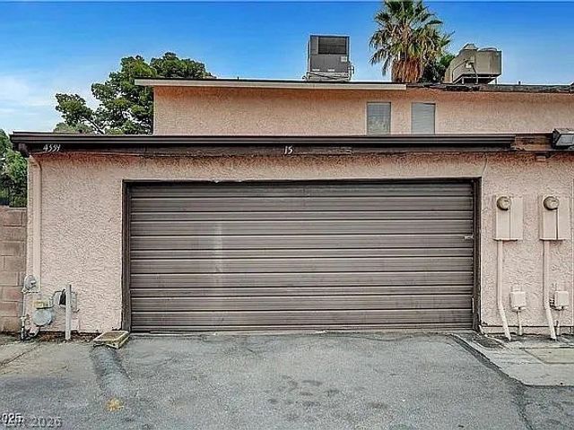 4339 Spencer Street 15, Las Vegas, NV 89119