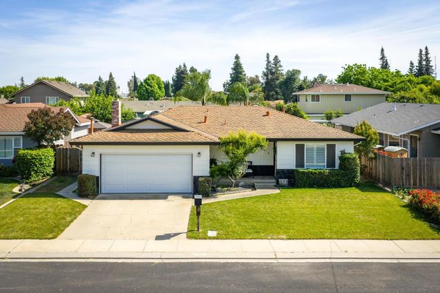346 Oregon St, Ripon, CA 95366