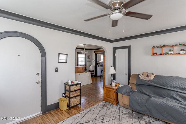 4216 Caroline Avenue, Toledo, OH 43612