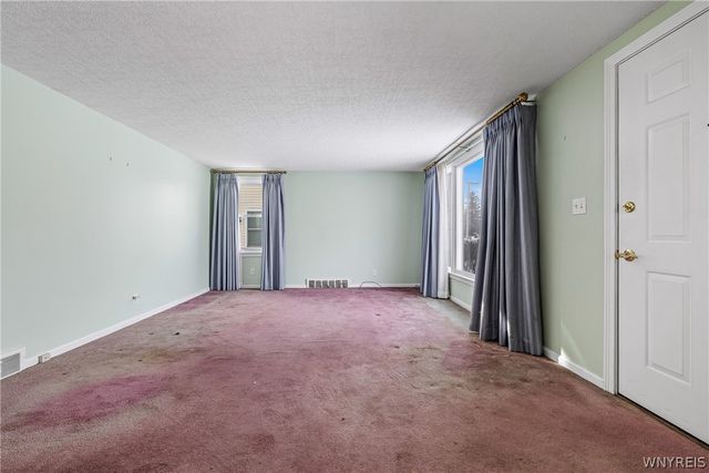 1257 Brighton Road, Tonawanda, NY 14150