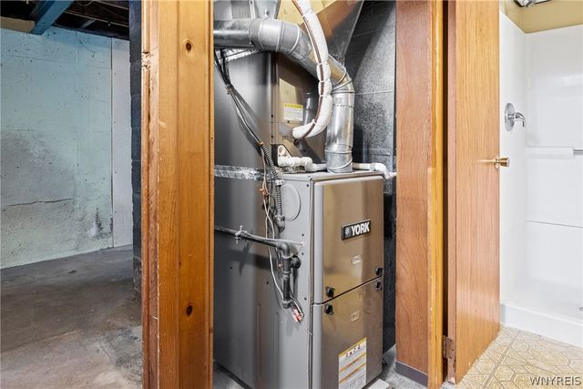 1257 Brighton Road, Tonawanda, NY 14150