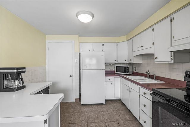 1257 Brighton Road, Tonawanda, NY 14150