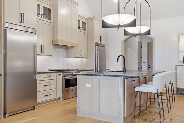 12011 S Vandalia Avenue, Tulsa, OK 74137