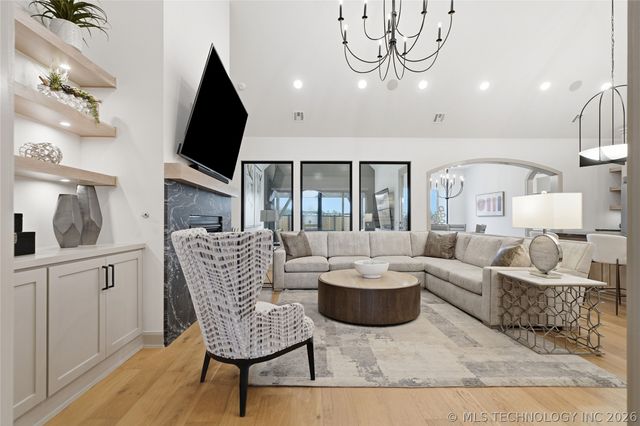 12011 S Vandalia Avenue, Tulsa, OK 74137