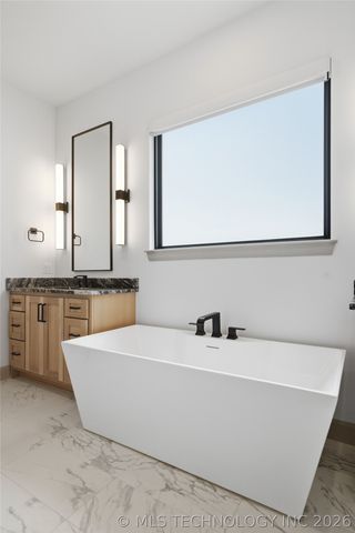 12011 S Vandalia Avenue, Tulsa, OK 74137