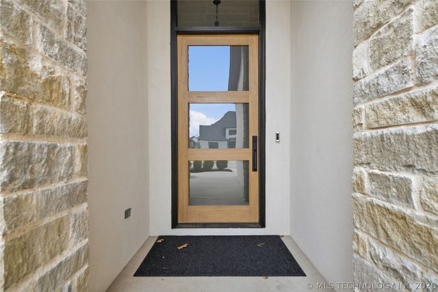 12011 S Vandalia Avenue, Tulsa, OK 74137