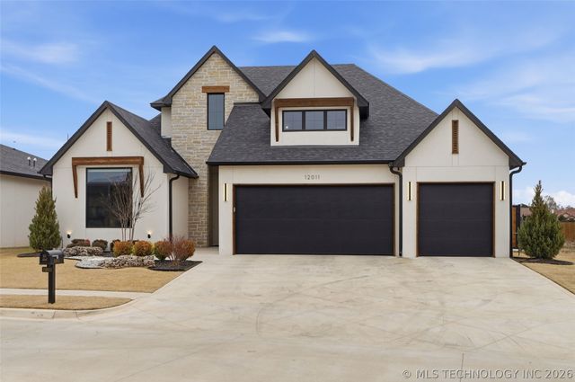 12011 S Vandalia Avenue, Tulsa, OK 74137