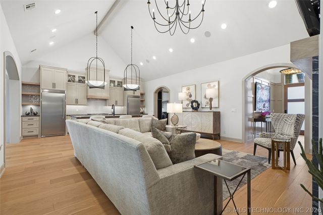 12011 S Vandalia Avenue, Tulsa, OK 74137