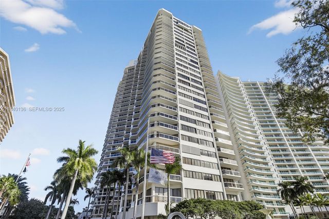 20185 E Country Club Drive 1405, Aventura, FL 33180