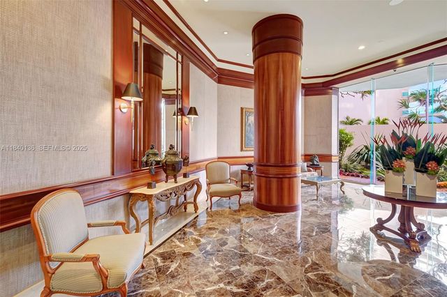 20185 E Country Club Drive 1405, Aventura, FL 33180