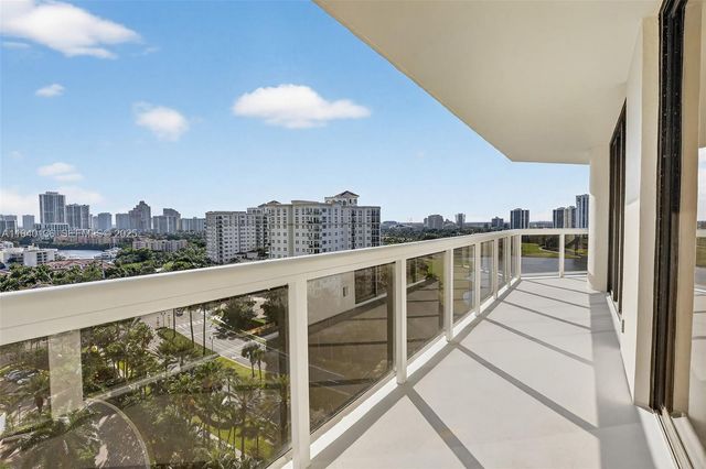 20185 E Country Club Drive 1405, Aventura, FL 33180