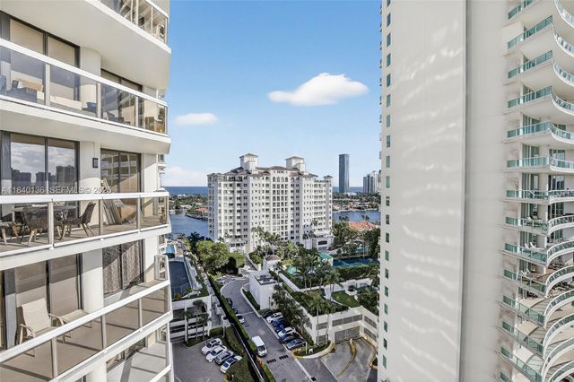 20185 E Country Club Drive 1405, Aventura, FL 33180