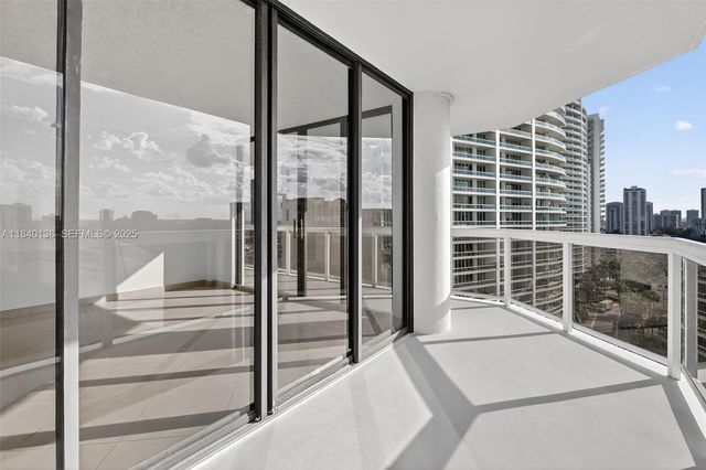20185 E Country Club Drive 1405, Aventura, FL 33180