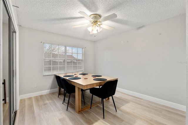 306 OAK TRACK RADIAL, Ocala, FL 34472