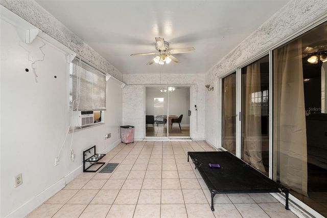 306 OAK TRACK RADIAL, Ocala, FL 34472