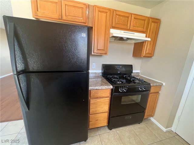 1009 Cold Stream Drive, Las Vegas, NV 89110