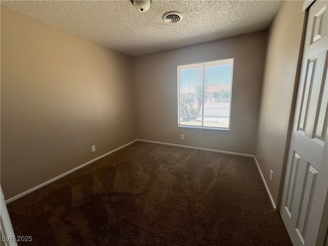 1009 Cold Stream Drive, Las Vegas, NV 89110